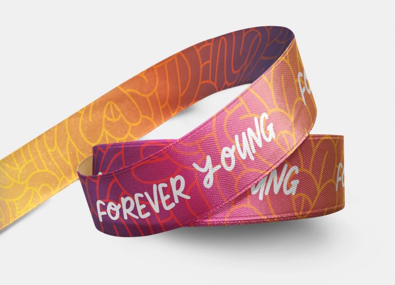 Perfetto per accompagnare un regalo di compleanno e ricordare che in fondo si è sempre giovani