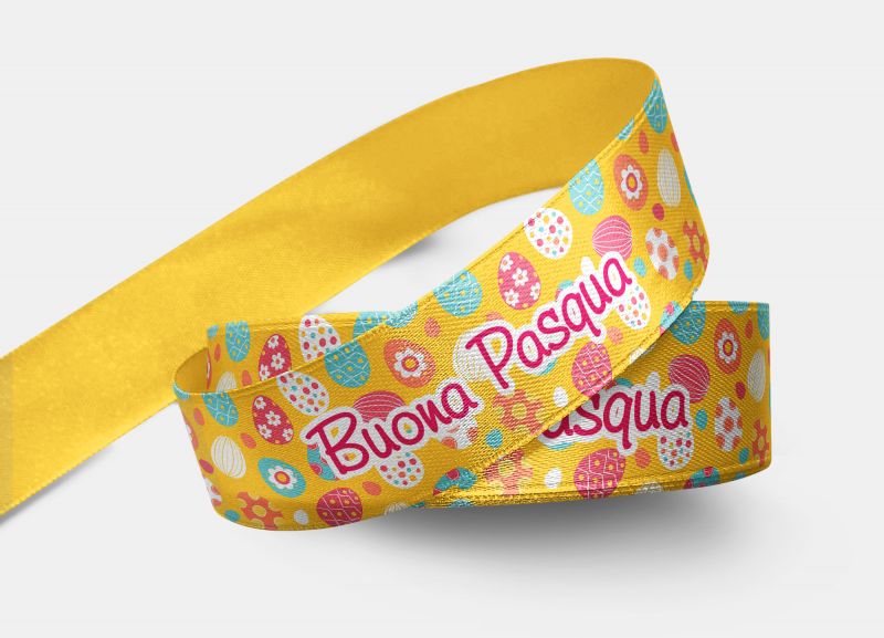 Nastro in raso, con uova colorate e scritta Buona Pasqua.